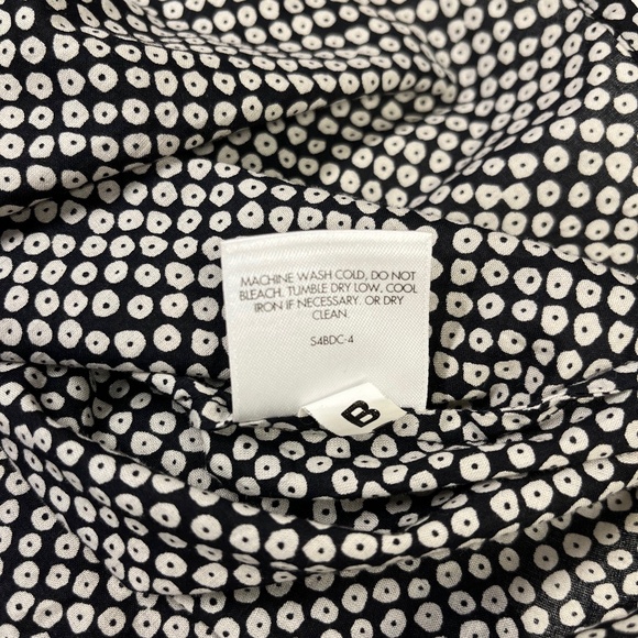 Eileen Fisher Boxy Top Size PP EUC - Picture 5 of 5